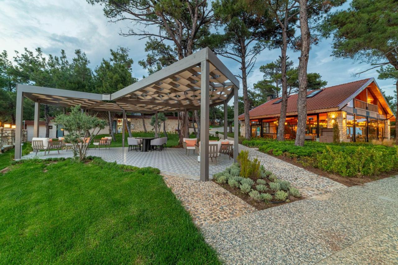 Marisstone Hotels Mecidiye Экстерьер фото